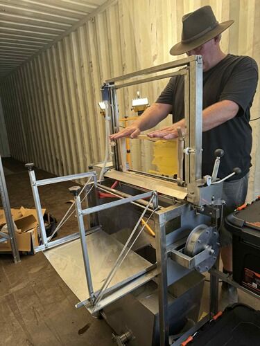 The Bush Honey Co - Uncapping